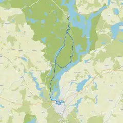 Trasa rowerowa przez malownicze tereny, łącząca miasto na trasie Toruń-Świecie z licznymi jeziorami i lasami.