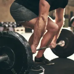 Trening siłowy: ile kcal spala i jak podkręcić metabolizm?
