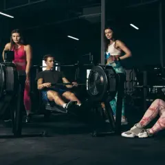 CrossFit: Jakie ćwiczenia? Pełna lista i zasady treningu