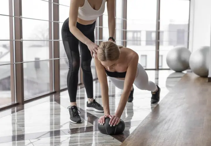 Ile razy ćwiczyć CrossFit? Znajdź swój plan i uniknij przetrenowania