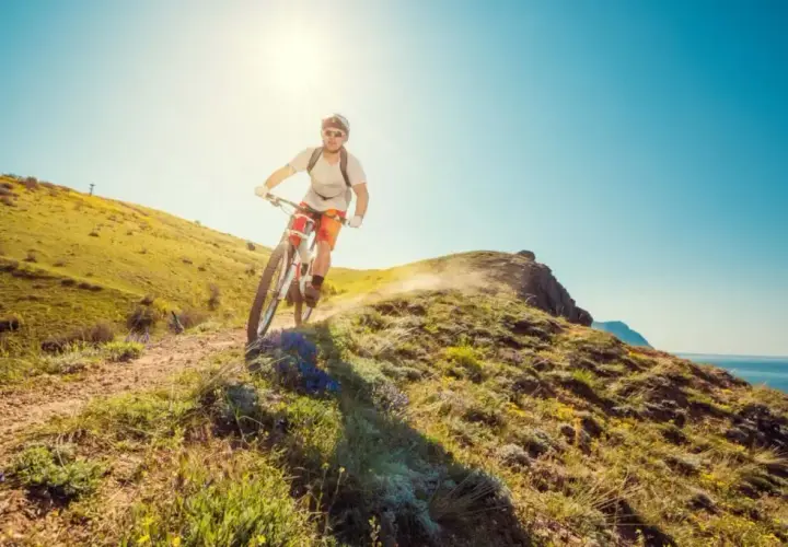 Bieszczady na rowerze: Trasy dla każdego. Zaplanuj idealną wyprawę!