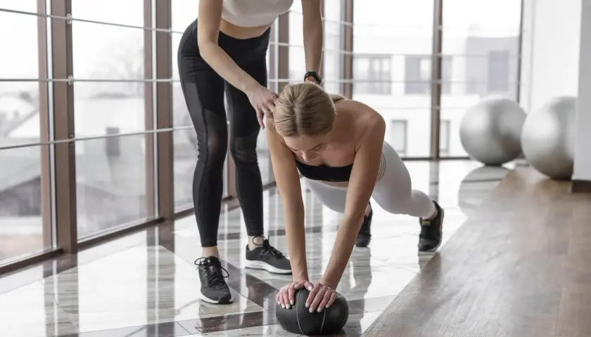 Ile razy ćwiczyć CrossFit? Znajdź swój plan i uniknij przetrenowania