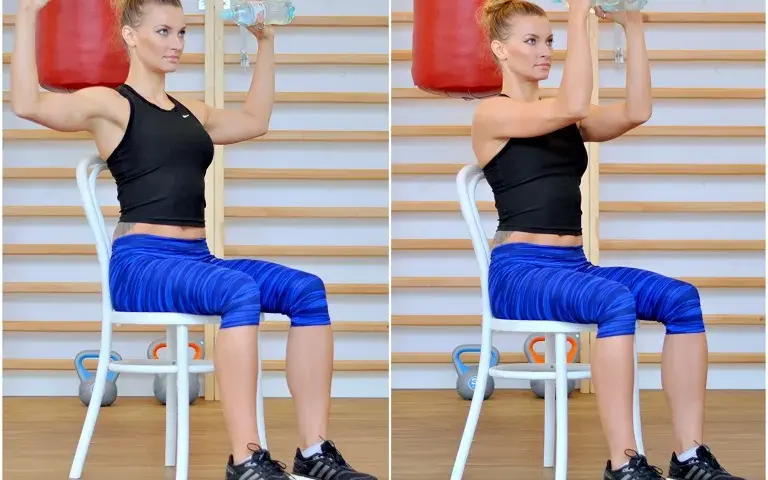 Ćwiczenia na piersi: jędrny biust i masa klatki w domu i na siłowni