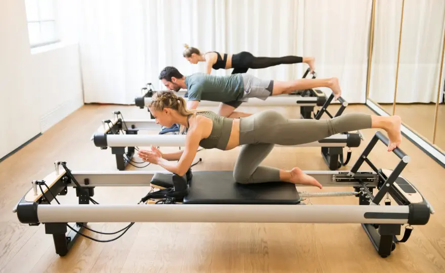 Pilates co to - Jak wzmocnić mięśnie głębokie i poprawić postawę?