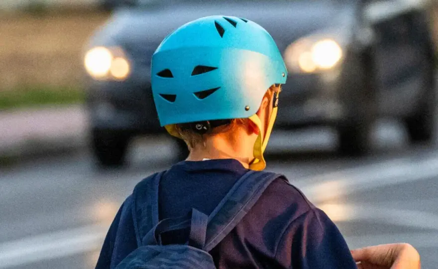 Kask na rowerze: Nowe prawo od 2026. Czy Twoje dziecko musi go mieć?