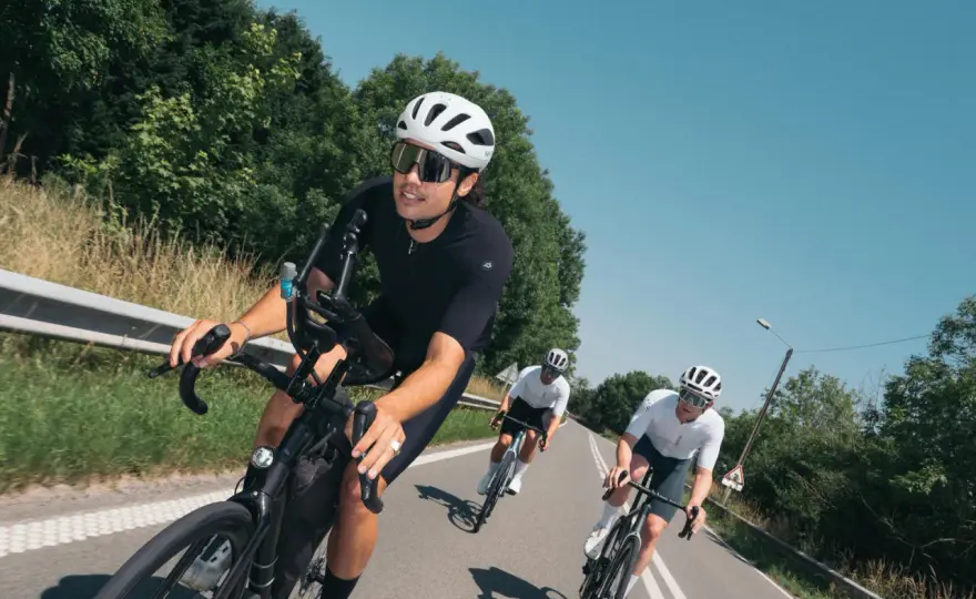 Jazda w kolumnie rowerowej - Ile osób może jechać razem? Poznaj zasady