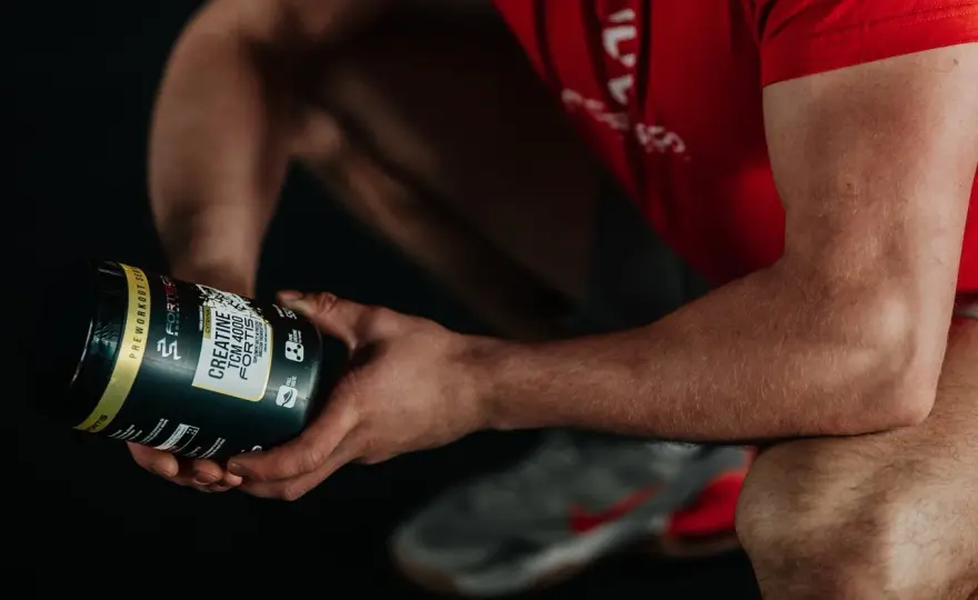 Jakie odżywki na CrossFit? Zwiększ siłę, wytrzymałość i regenerację!