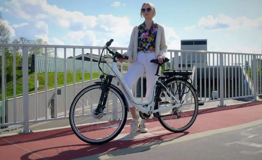 Rower elektryczny a prawo jazdy - Czy Twój e-bike to już motorower?